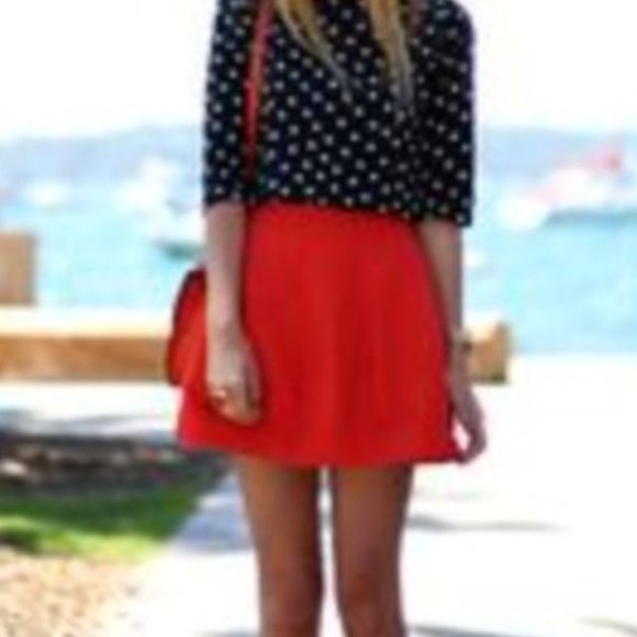Hollister Hot Skater Skirt Full Circle Mini Skirt - Bright Red / Coral - Picture 4 of 13